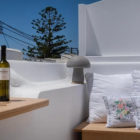 Sunny House Mykonos Town Kohili Apartment *